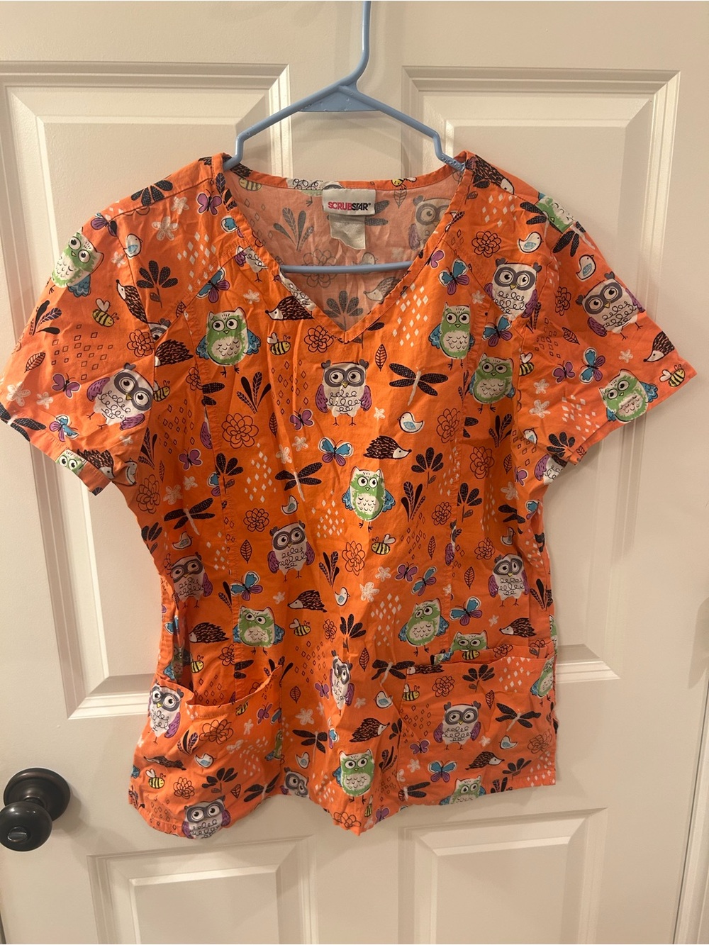 Scrubstar Orange Owl Print Medical Top—Medium